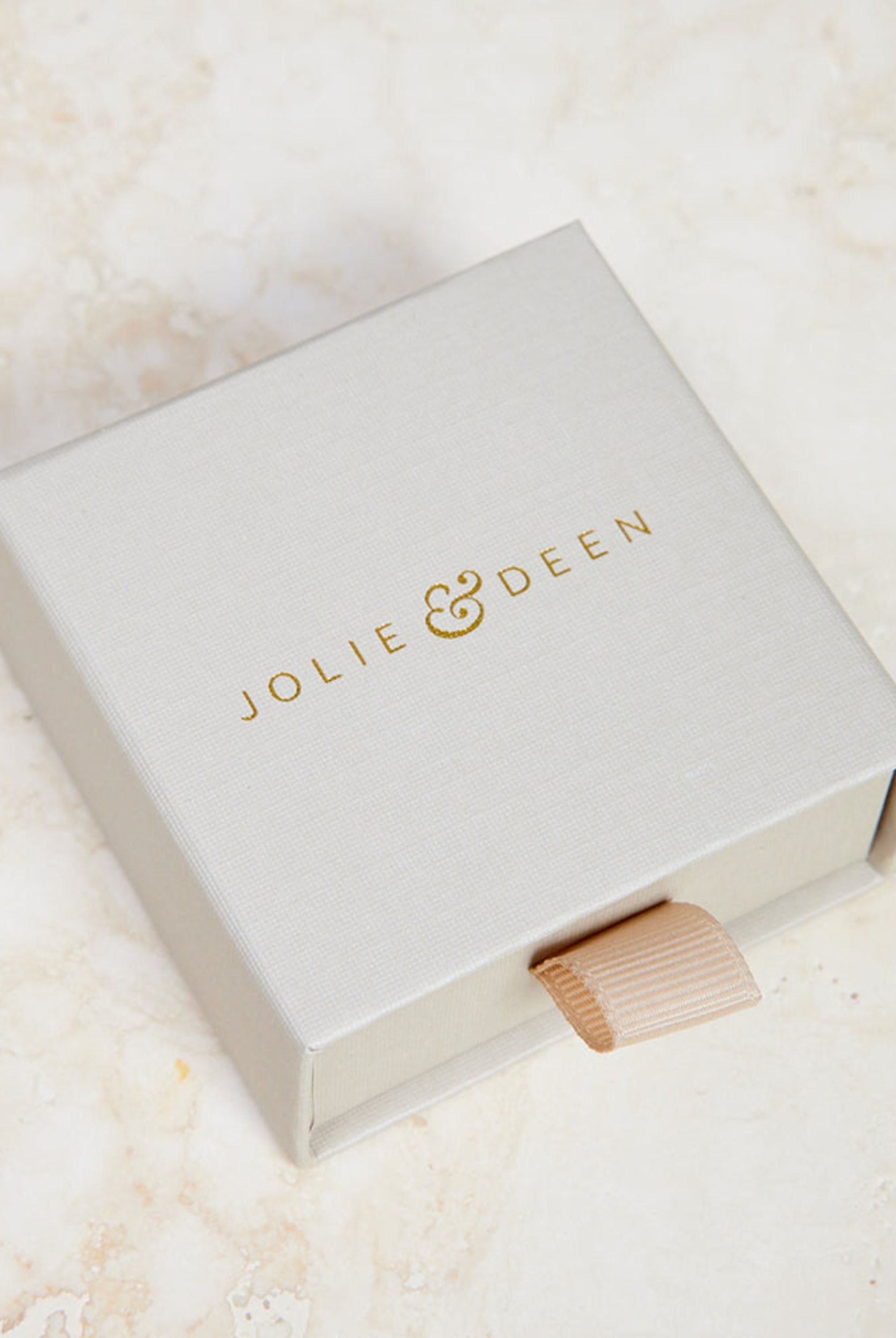 Jolie & Deen gift box