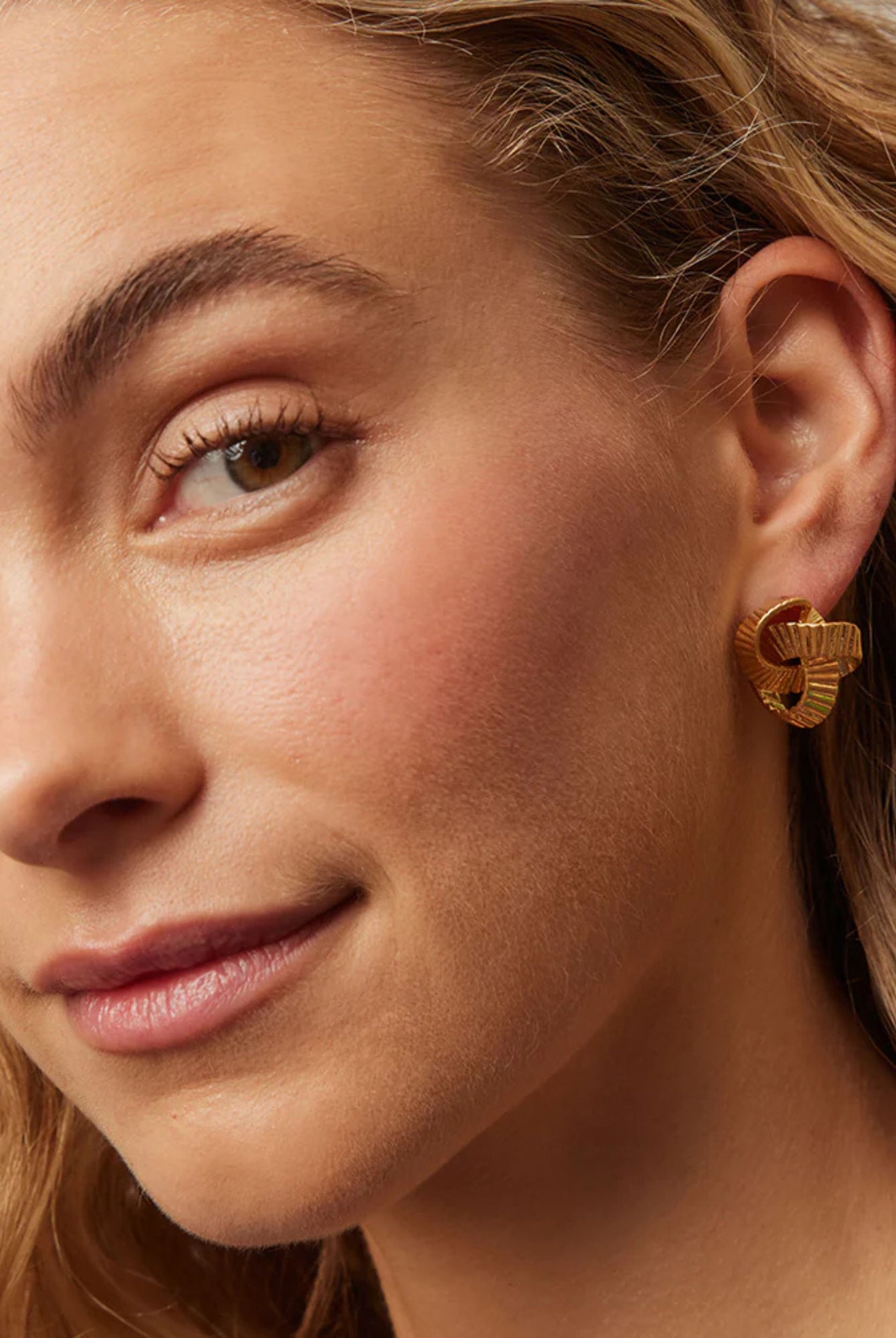 Aviva Earrings in Gold from Jolie & Deen