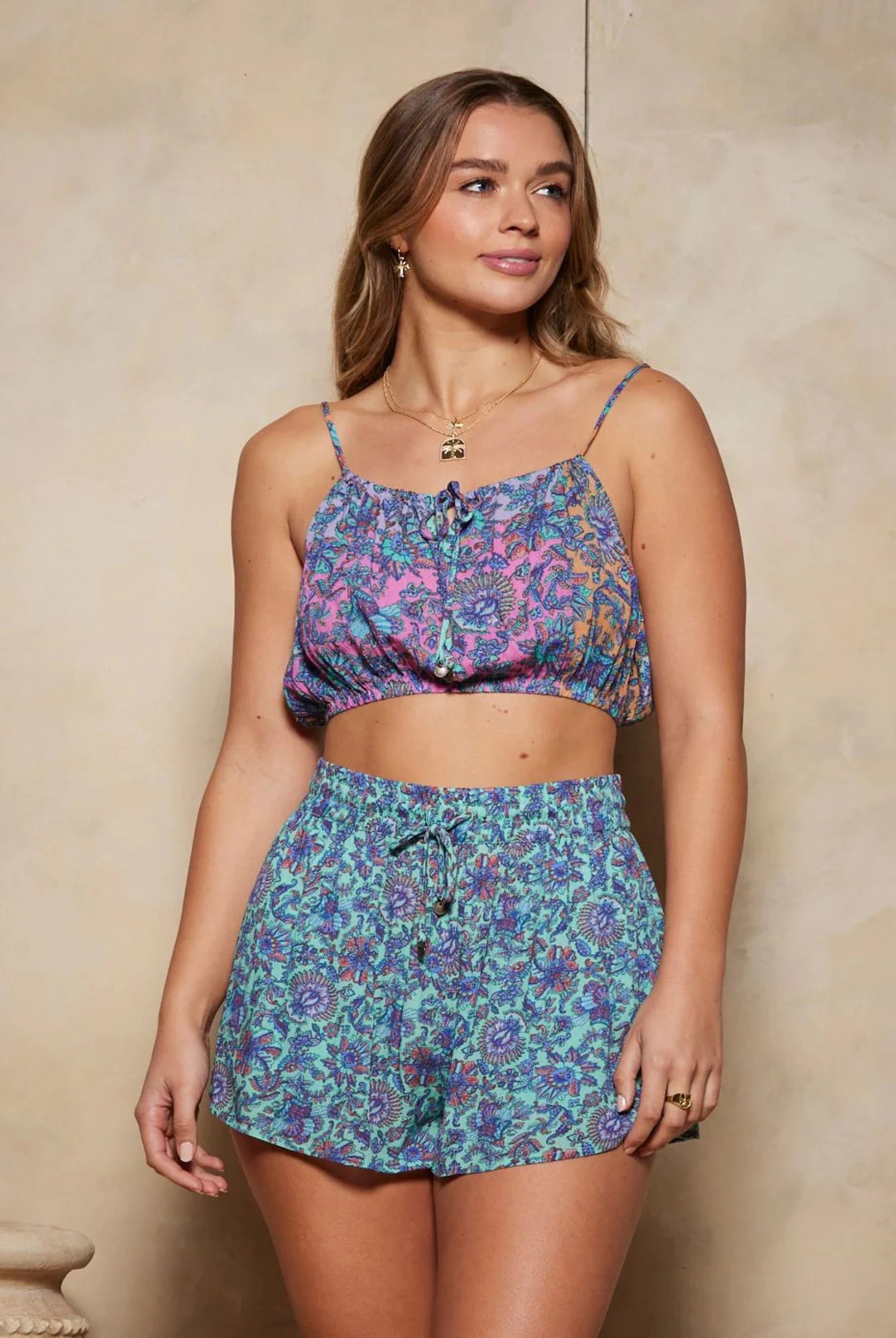 Pretty paisley floral printed cami top