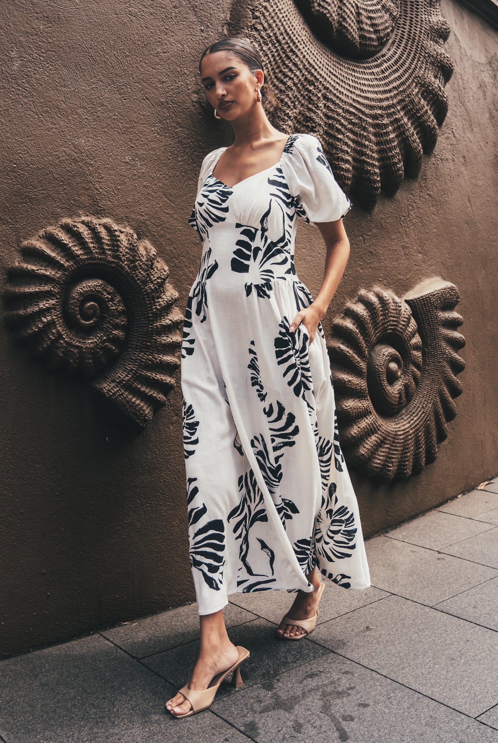 Black and white floral linen rayon dress from White Closet