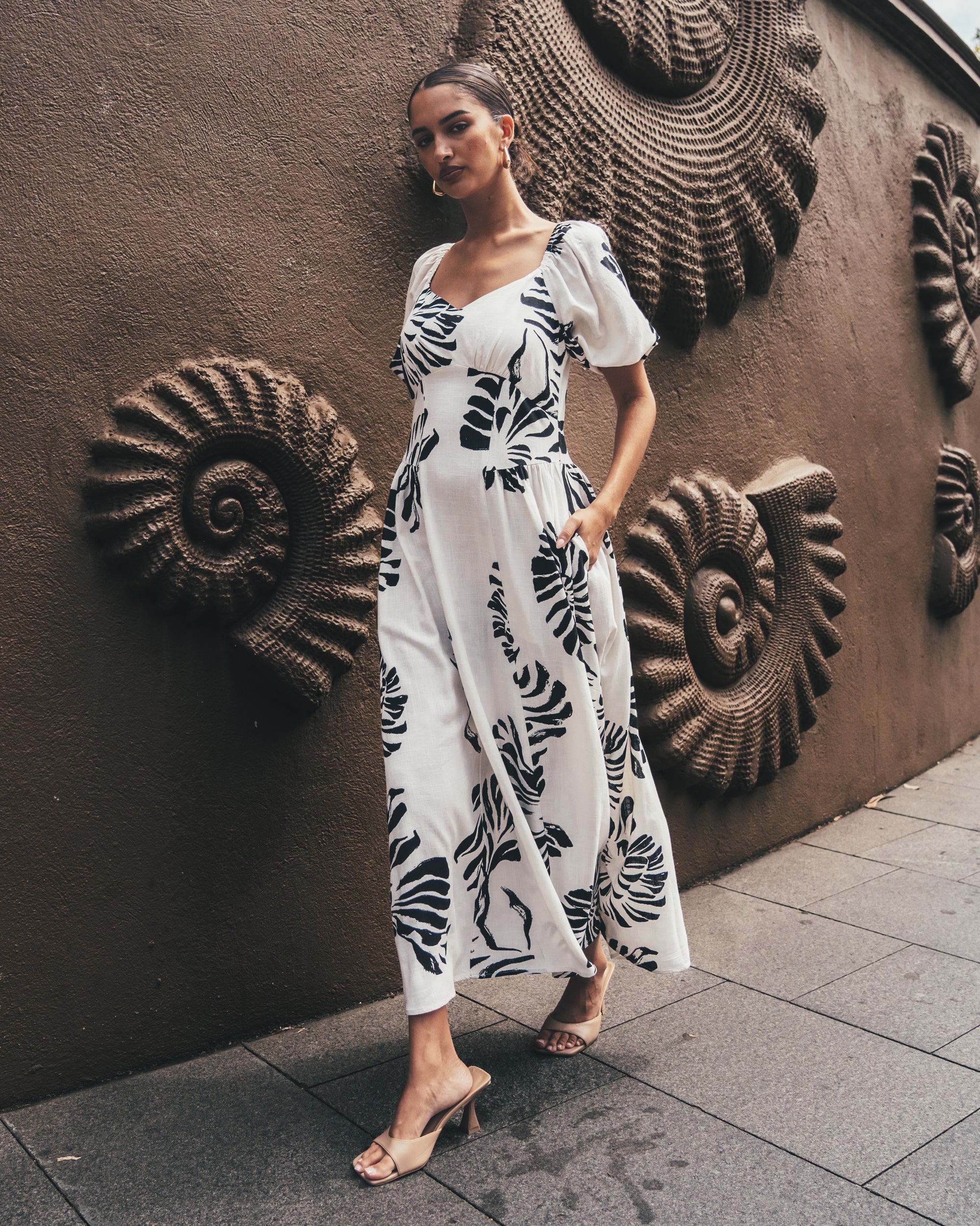 Black and white floral linen rayon dress from White Closet