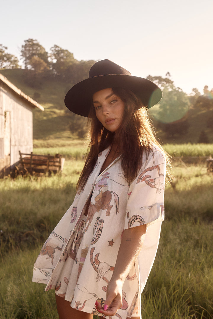 SABBI WESTERN SHIRT WITH COWBOY PRINT