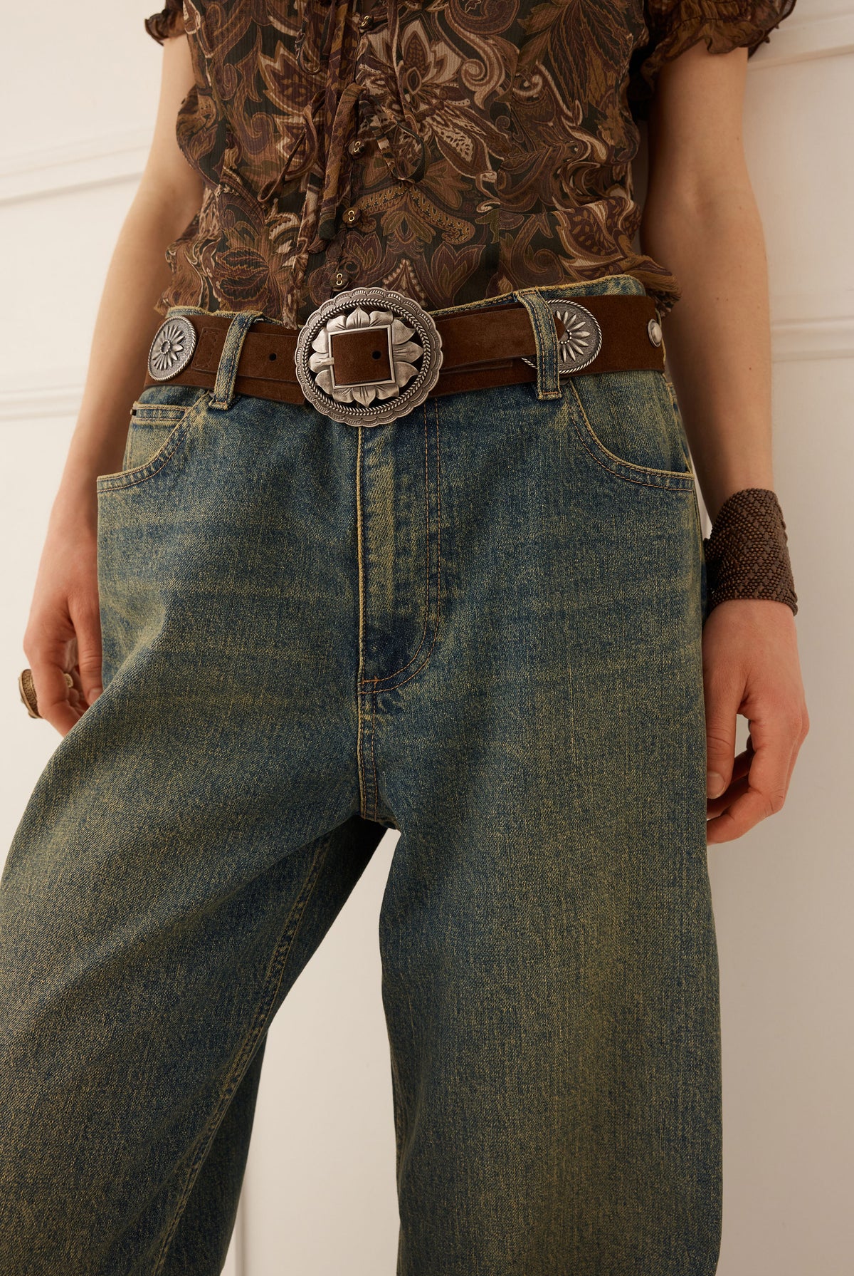 Spell Clandestine Suede Belt in Chocolate