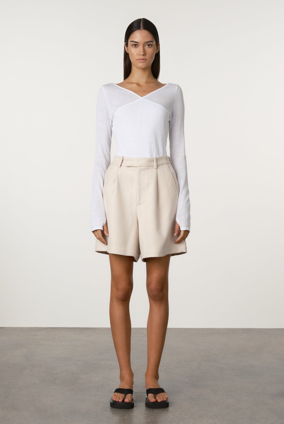 Tailored Short in Husk Zulu & Zephyr