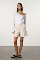 Tailored Short in Husk Zulu & Zephyr