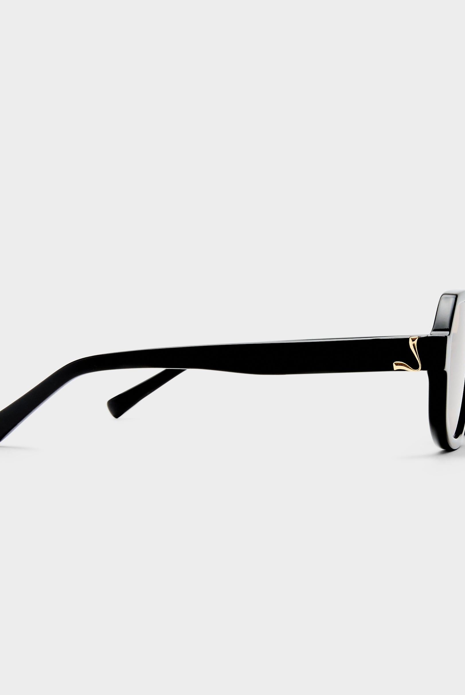 Luv Lou the Banks Sunglasses 6