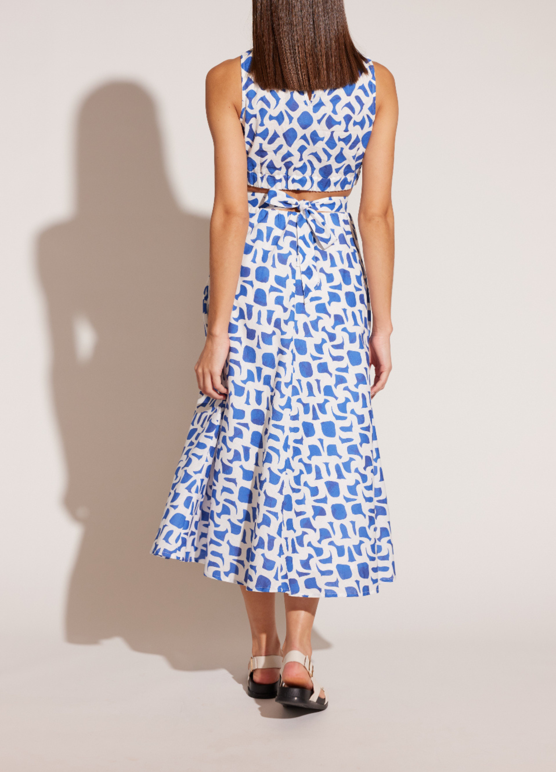 Model wearing the Venezia Crop Top