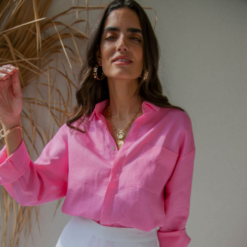 Model wearing lilac blouse 