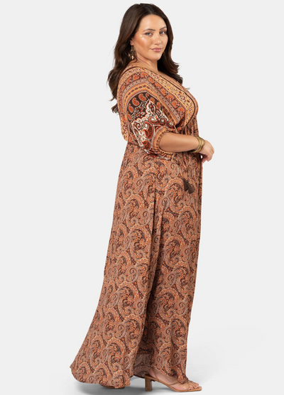 Plus Model wearing the Lovespice paisley printed kimono sleeve maxi dress 