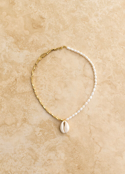 The Moana necklace from Indigo & Wolfe, shell, gold and freshwater pearls