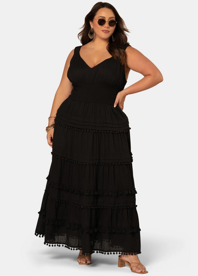 Curve model wearing the Malibu Maxi Dress from The Poetic Gypsy