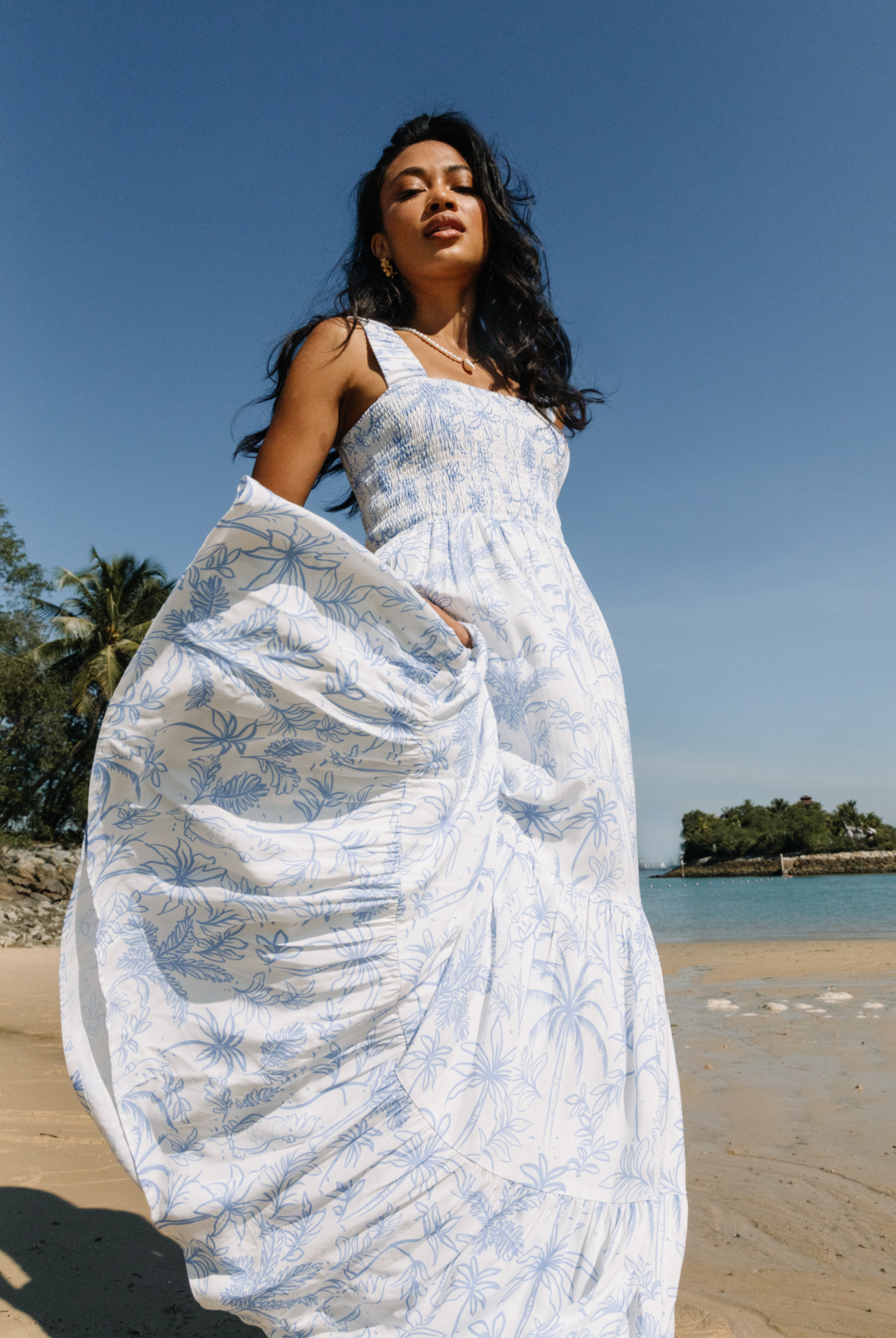 ESTL Katerina Maxi Dress in Blue and white print maxi dress