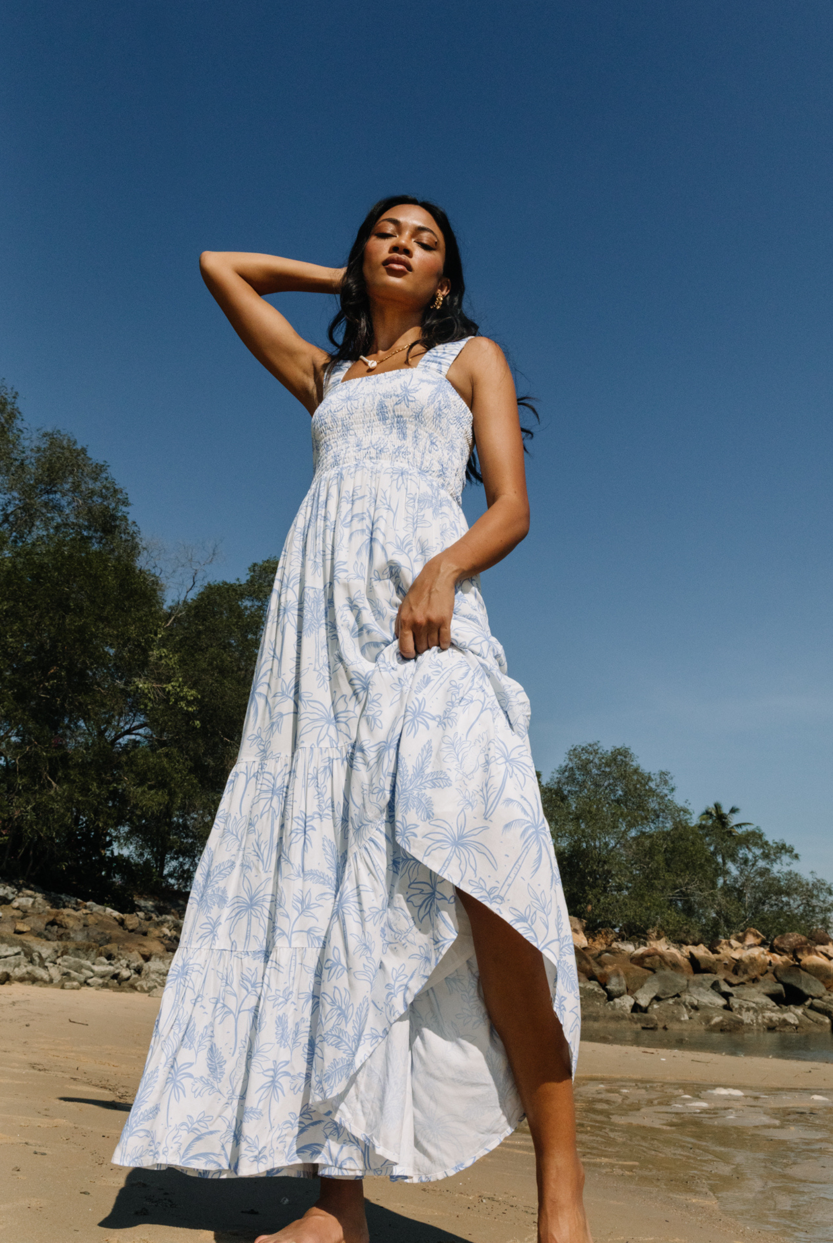 ESTL Katerina Maxi Dress in Blue and white print maxi dress