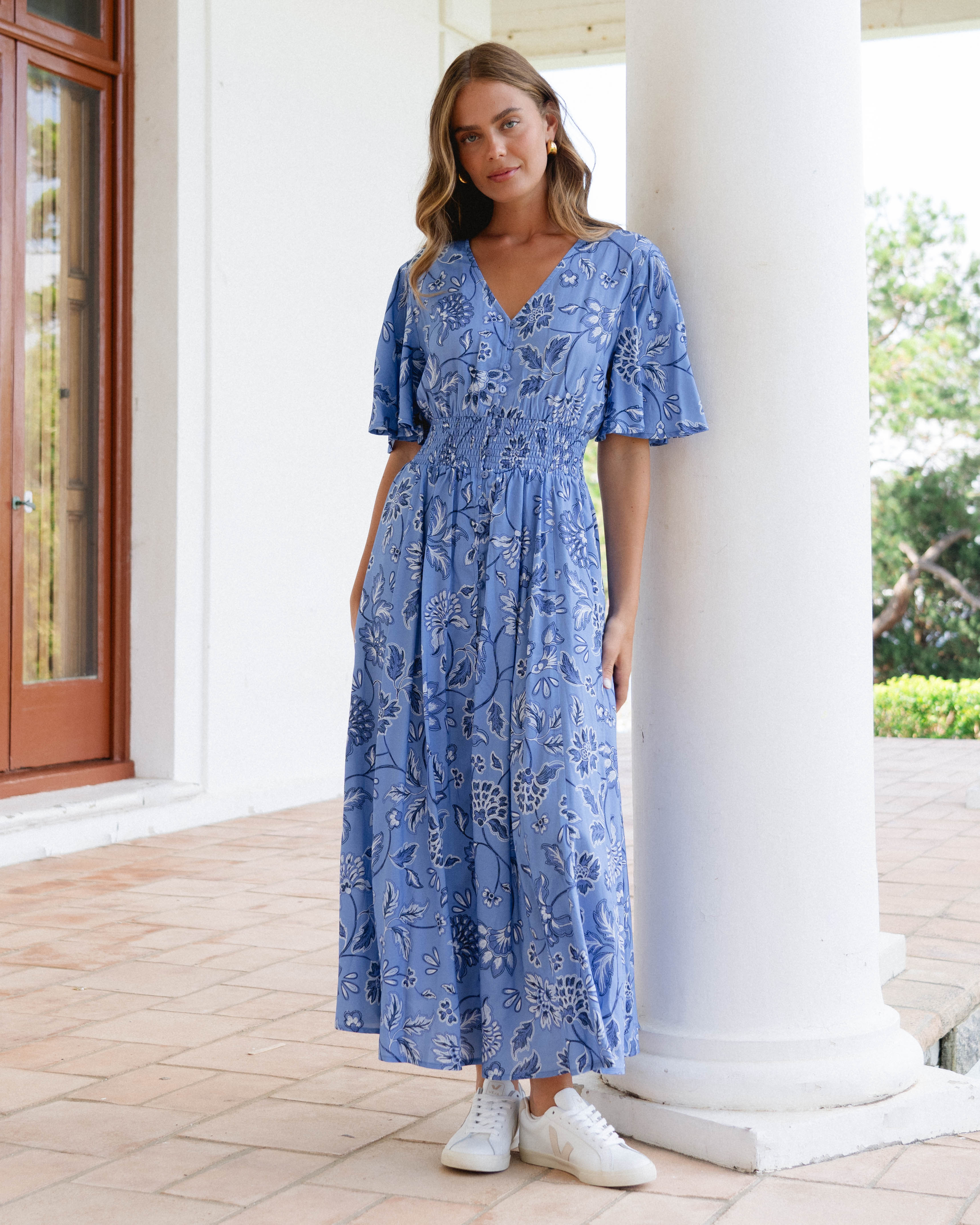 Blue and white maxi dress in floral print