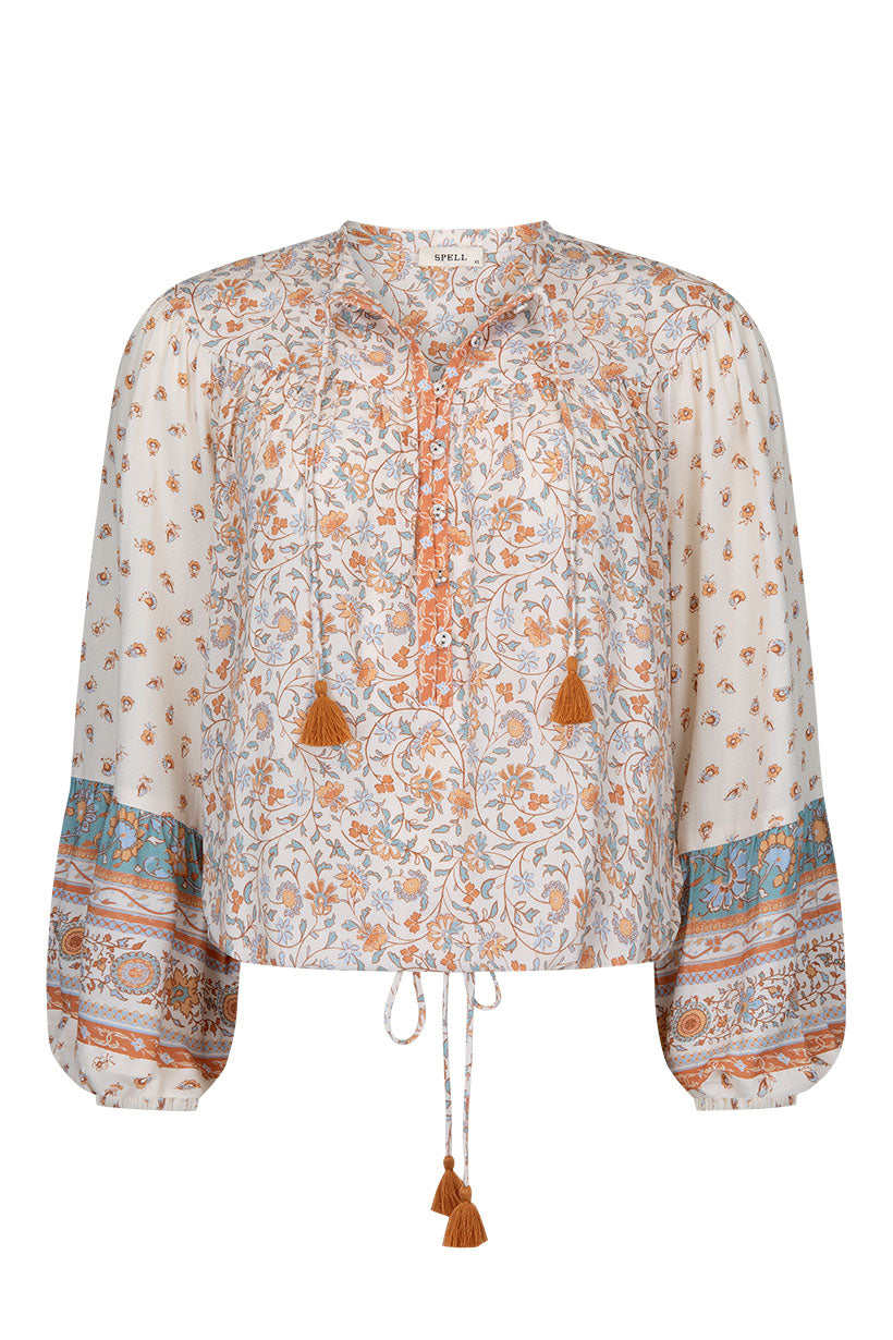 Sunshine Bandit Blouse in Desert Sage paired with blue wash jeans