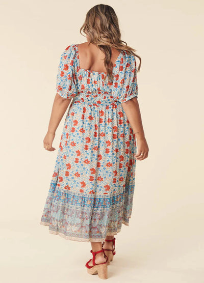Curve Model wearing the Village Dress