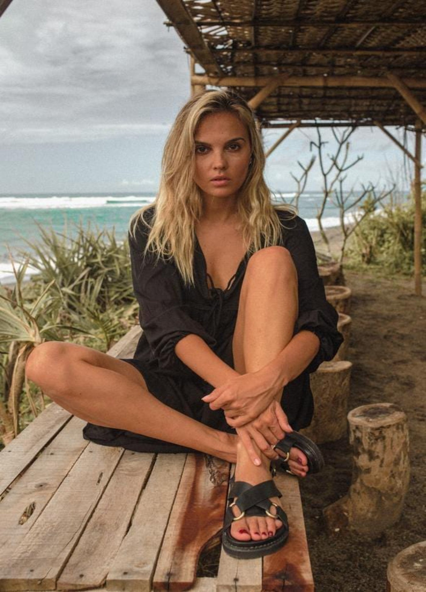 Model wearing the Dallas slides