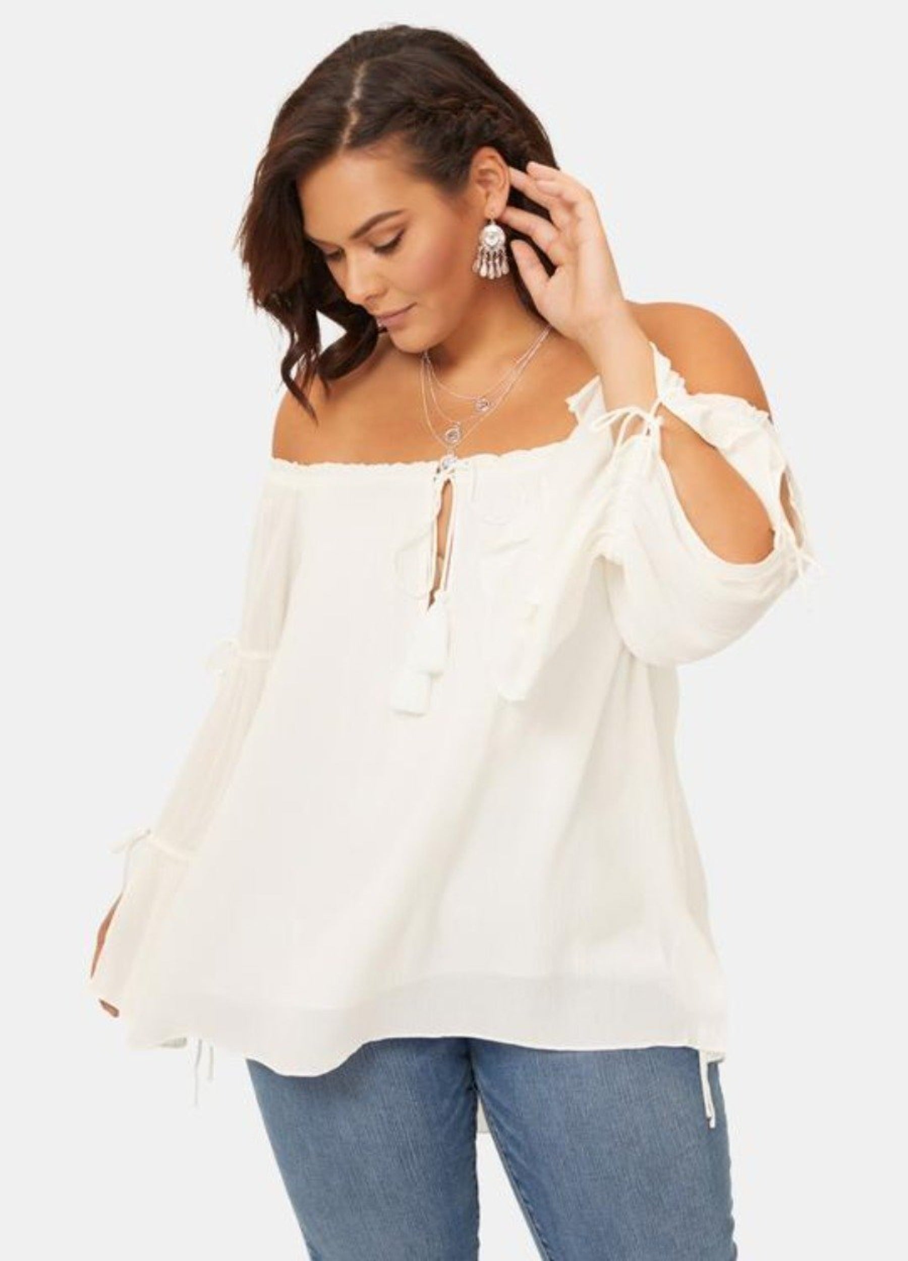 White boho blouse with cutout sleeves