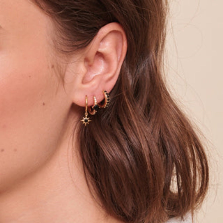 Model wearing the Zara Sleepers in her ear